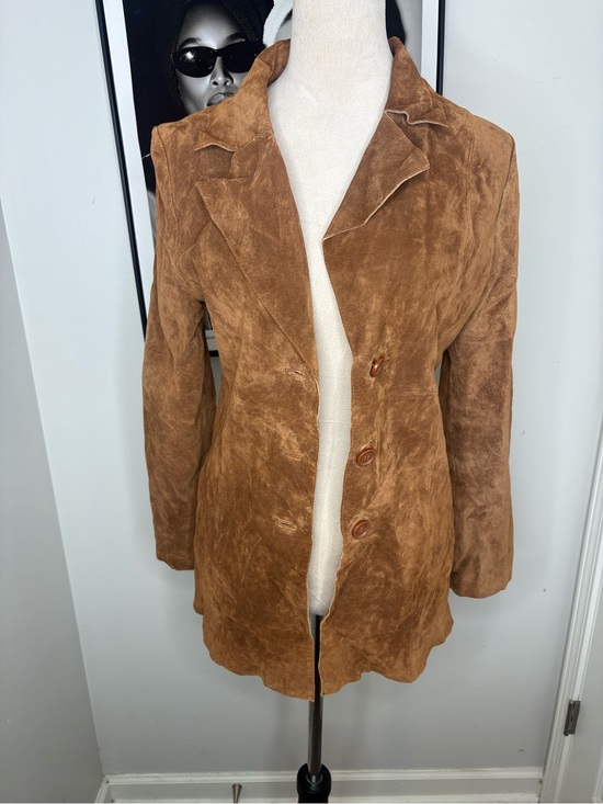 Forever 21 Jackets & Blazers - Forever 21 Tan Suede Button-Front Blazer